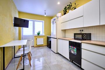 Фото №1: 2-комнатная квартира 55 м² - Краснодар, мкр. Почтовый, пр-кт имени писателя Знаменского, 9к2