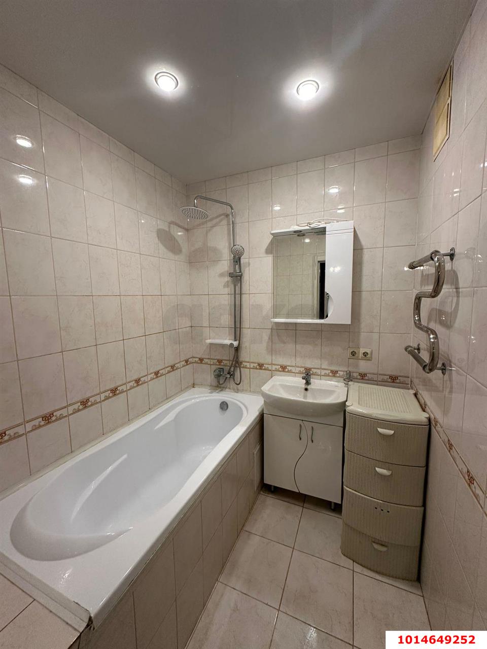 Фото №10: 3-комнатная квартира 72 м² - Краснодар, ЖК Династия, ул. Героев-Разведчиков, 12/1к1