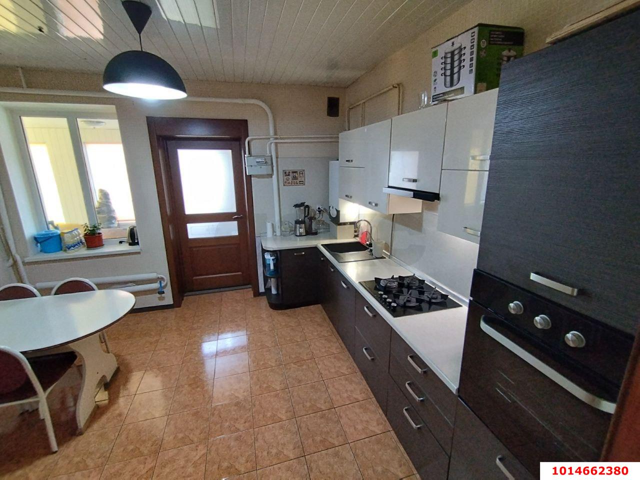 Фото №1: Дом 174 м² + 7.62 сот. - Ильский, ул. Беличенко, 3