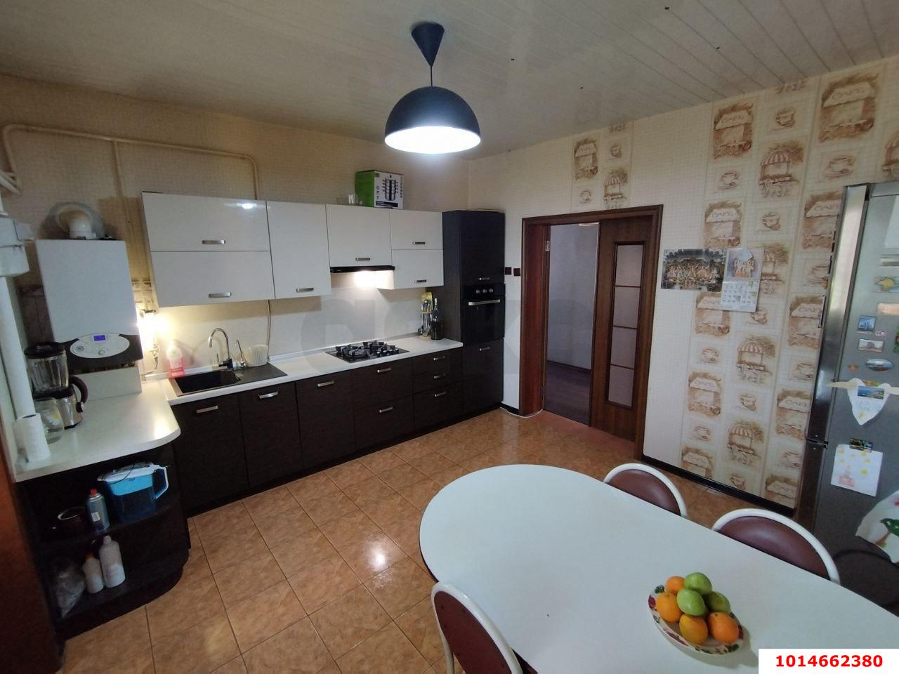 Фото №2: Дом 174 м² + 7.62 сот. - Ильский, ул. Беличенко, 3