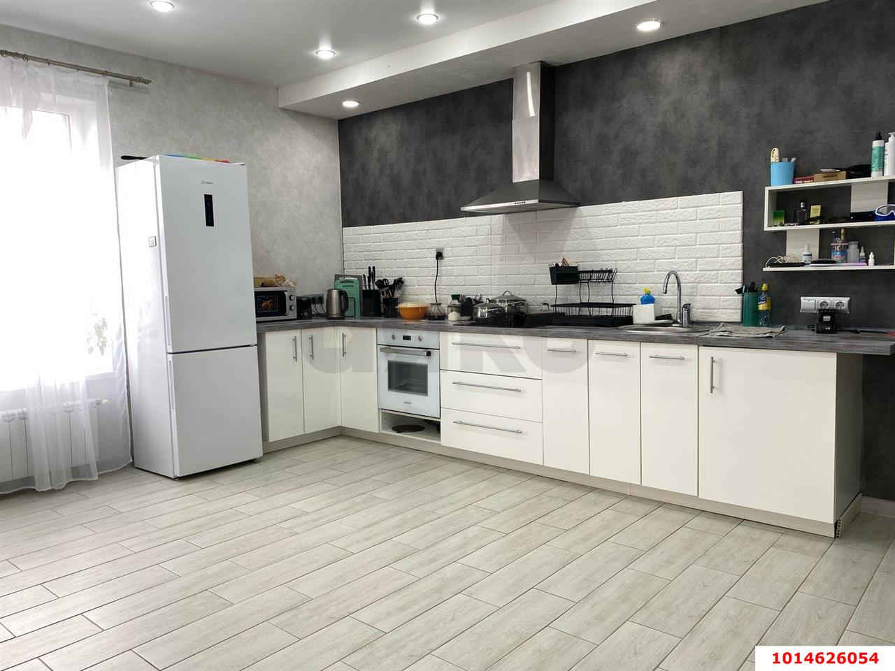 Фото №1: Дом 179 м² + 6 сот. - Южный, ул. Атаманская, 85