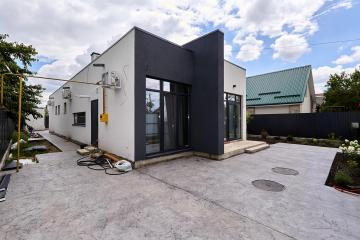 Фото №1: Дом 124 м² - Краснодар, мкр. Завод Радиоизмерительных Приборов, ул. 21-го Партсъезда, 160