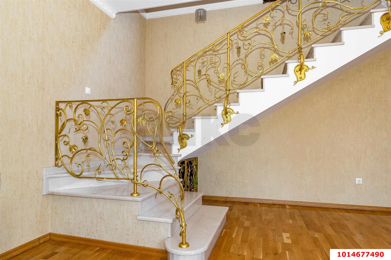 Фото №8: Дом 141 м² + 4 сот. - Краснодар, Прикубанский внутригородской округ, Завод Радиоизмерительных Приборов, мкр. Ростовское Шоссе, ул. 2-я Арбатская, 6/1
