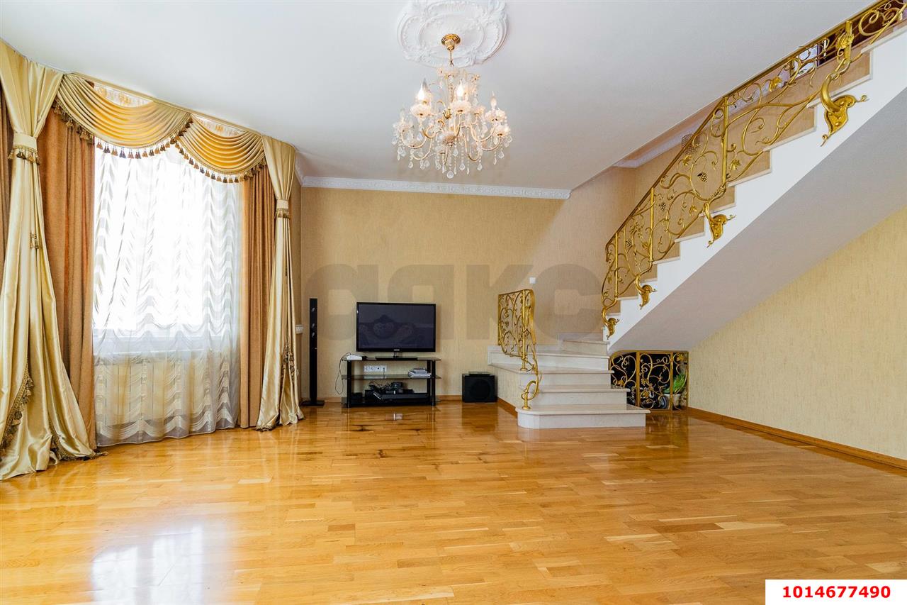 Фото №7: Дом 141 м² + 4 сот. - Краснодар, Прикубанский внутригородской округ, Завод Радиоизмерительных Приборов, мкр. Ростовское Шоссе, ул. 2-я Арбатская, 6/1
