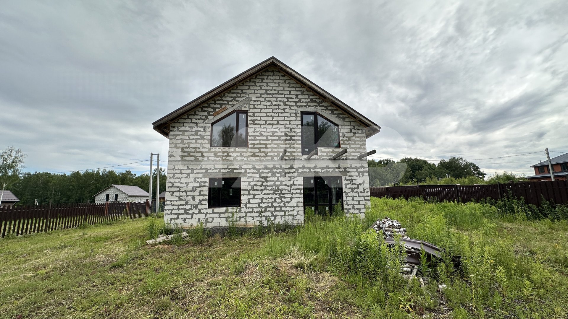 Фото №3: Дом 163 м² + 16 сот. - Уваровка, Привокзальный территориальный округ, ул. 1-я Дубравная, 39