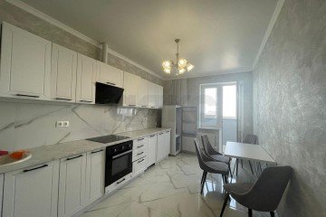Фото №1: 1-комнатная квартира 41 м² - Краснодар, мкр. 9-й километр, ул. имени Дзержинского, 64