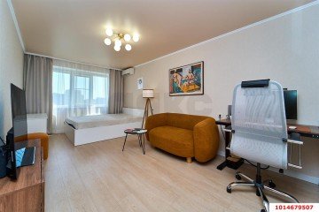Фото №1: 1-комнатная квартира 46 м² - Краснодар, мкр. Юбилейный, ул. имени Калинина, 13к60