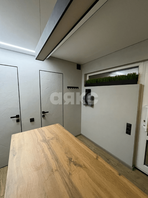 Фото №18: Коммерция 400 м² - Отрадное, ул. Лазурная, 19А