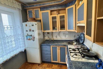 Фото №2: 3-комнатная квартира 60 м² - Мариуполь, мкр. Западный, ул. 50 лет СССР, 32