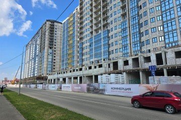 Фото №2: Торговое помещение 181 м² - Краснодар, мкр. жилой комплекс Режиссёр, ул. Уральская, 100/8