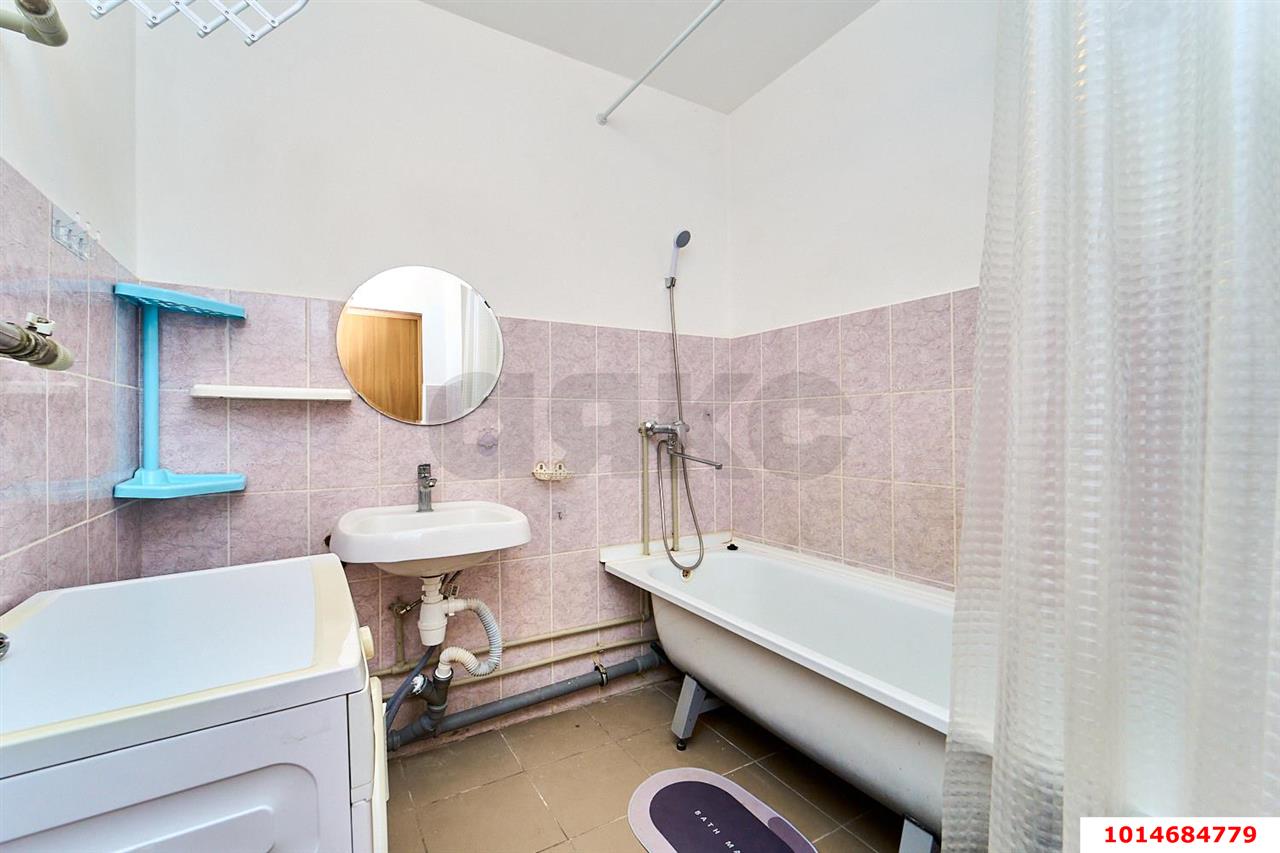 Фото №14: 2-комнатная квартира 61 м² - Краснодар, Микрохирургии глаза, ул. Академика Лукьяненко, 18
