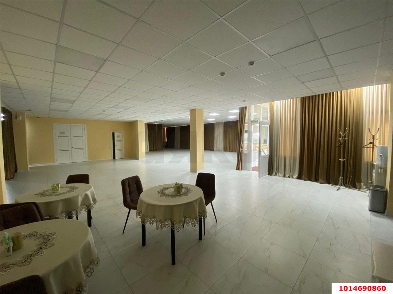 Фото №2: Отдельное здание 900 м² - Краснодар, Комсомольский, ул. Уральская, 210/9