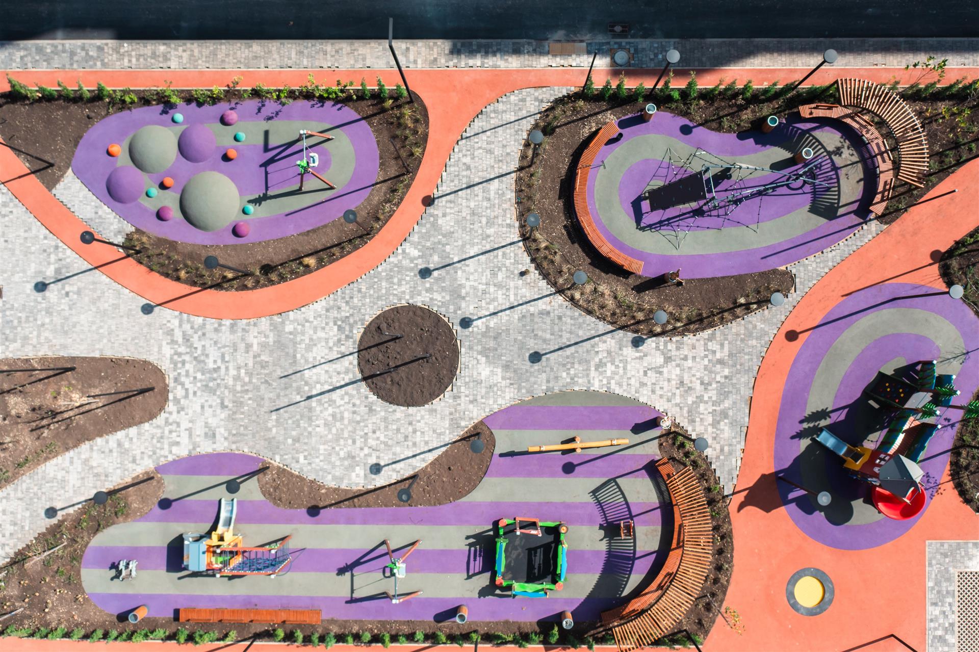 Фото №10: 1-комнатная квартира 30 м² - Краснодар, жилой комплекс Друзья, мкр. Прикубанский внутригородской округ, ул. имени Б.С. Кудухова, 1