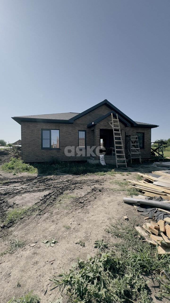 Фото №1: Дом 92 м² + 4.5 сот. - Кореновск, 1-й квартал, ул. Крестьянская, 24