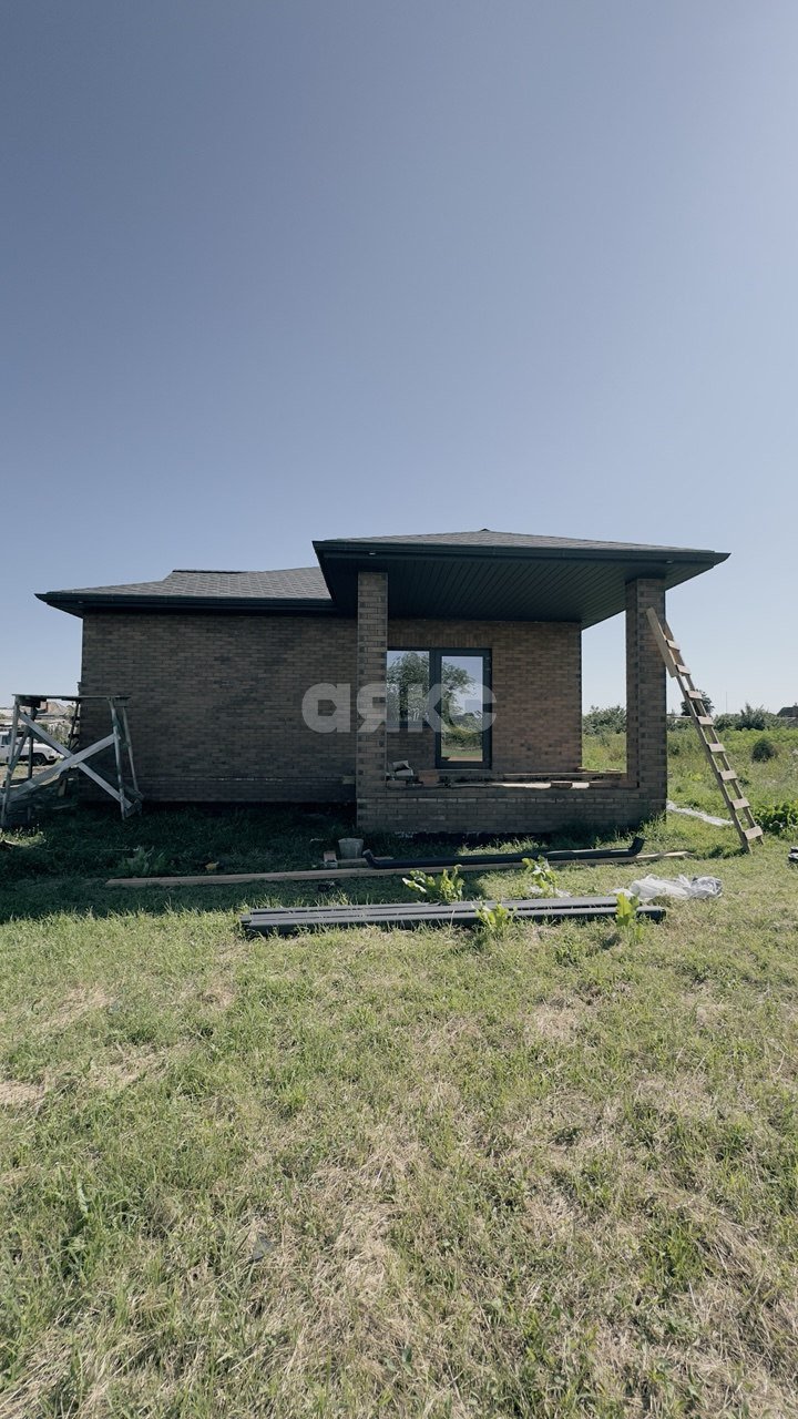 Фото №2: Дом 92 м² + 4.5 сот. - Кореновск, 1-й квартал, ул. Крестьянская, 24