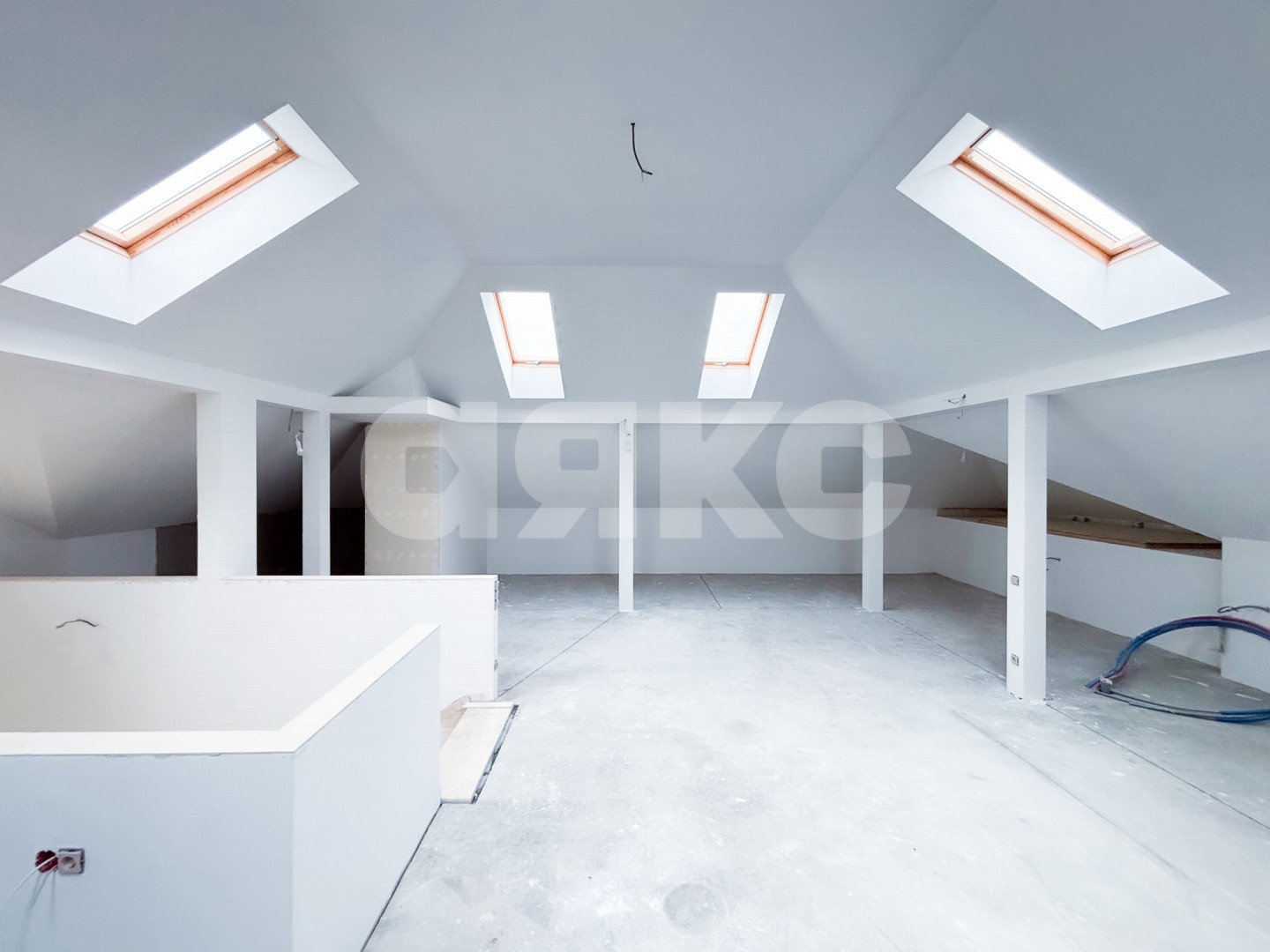 Фото №26: Дом 422 м² + 11 сот. - Алексеевка, 