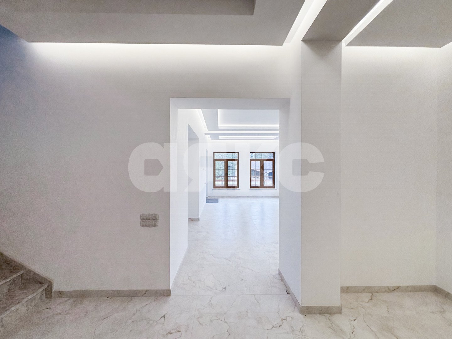 Фото №7: Дом 336 м² + 12 сот. - Алексеевка, 