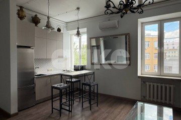Фото №2: 2-комнатная квартира 60 м² - Москва, мкр. Патриаршие Пруды, ул. Малая Бронная, 31/13