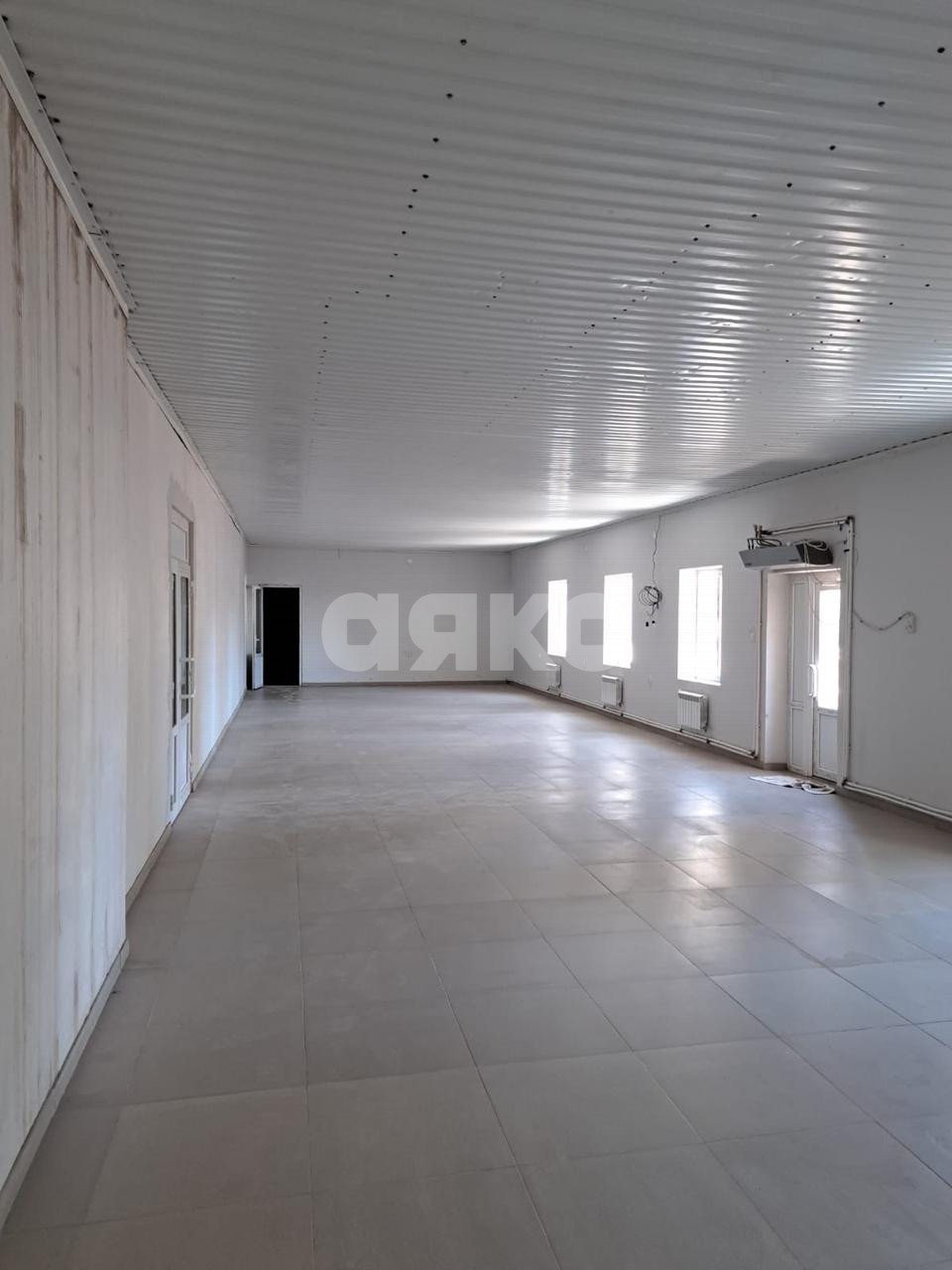 Фото №10: Коммерция 1455 м² - Ростов-на-Дону, Нахичевань, ул. площадь Свободы, 6/2