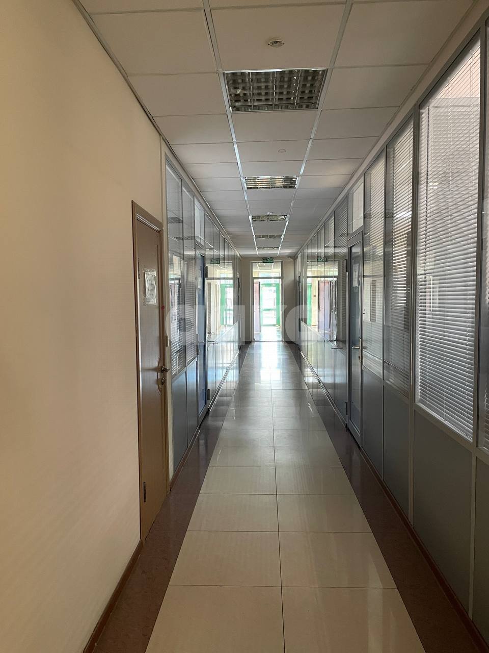 Фото №11: Коммерция 1700 м² - Ростов-на-Дону, Ворошиловский, ул. Турмалиновская, 110