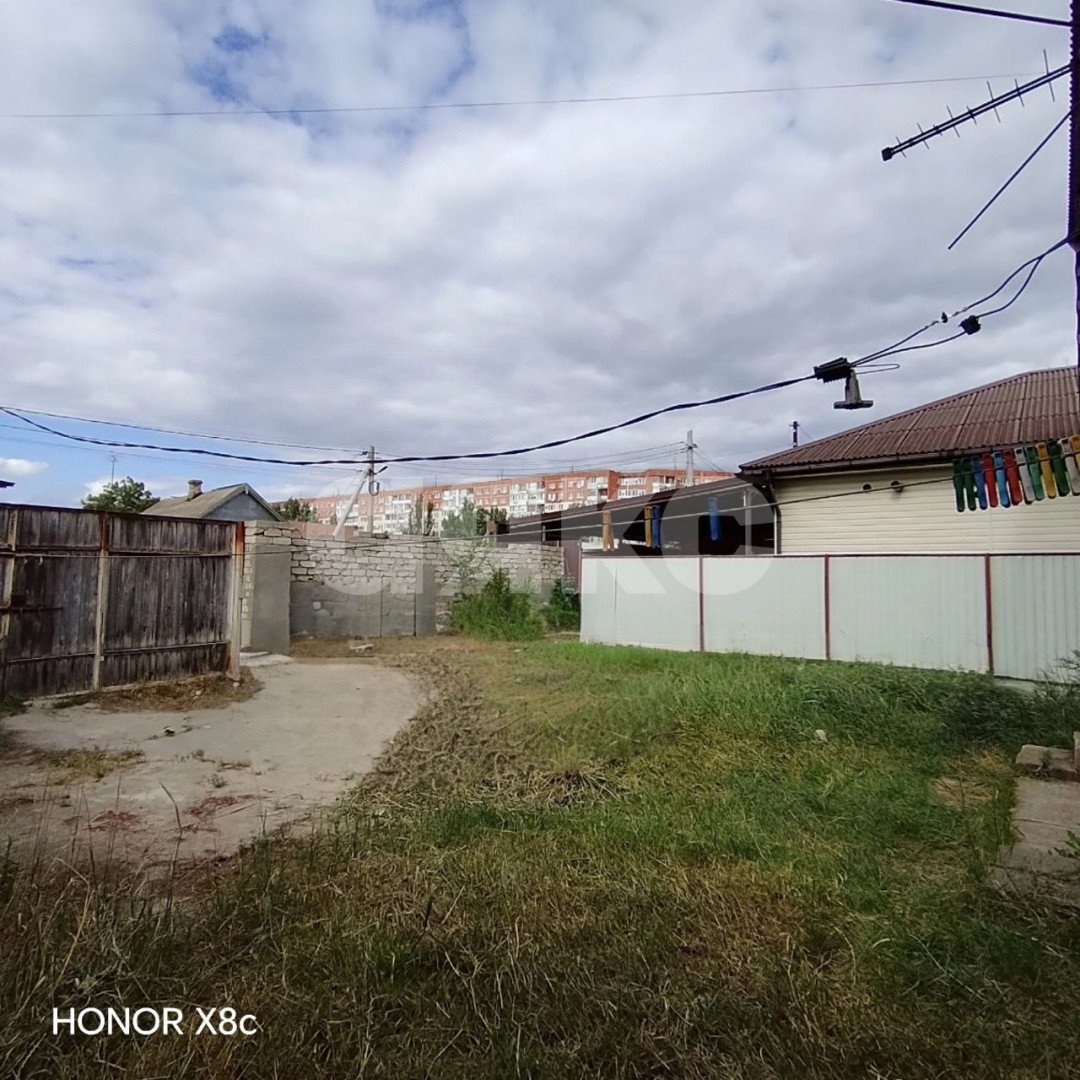 Фото №3: Дом 200 м² + 3.3 сот. - Волгоград, Кировский, ул. 2-я  Лескова