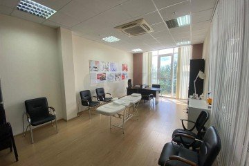 Фото №3: Офисное помещение 104 м² - Краснодар, мкр. Центральный, ул. Кубанская Набережная, 39