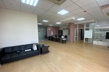 Фото №4: Коммерция 103 м² - Краснодар, мкр. Центральный, ул. Кубанская Набережная, 39