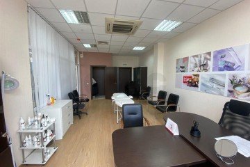 Фото №5: Офисное помещение 104 м² - Краснодар, мкр. Центральный, ул. Кубанская Набережная, 39