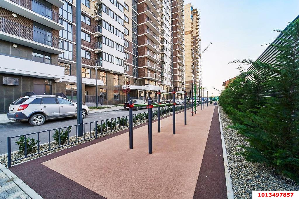 Фото №2: 3-комнатная квартира 77 м² - Краснодар, Гидростроителей, 