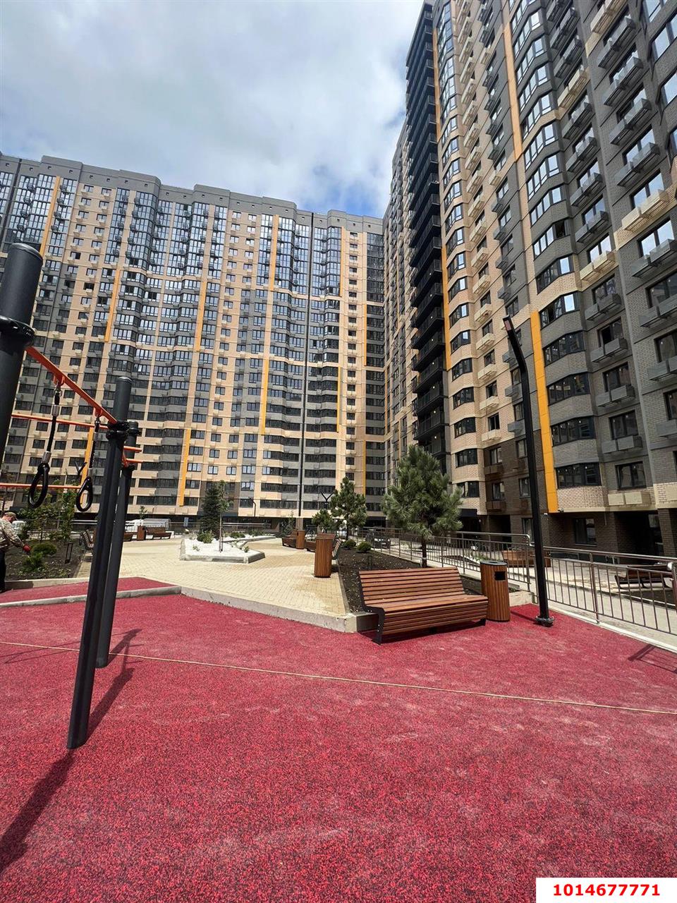 Фото №2: 3-комнатная квартира 97 м² - Краснодар, ЖК Урал, Карасунский внутригородской округ, Камвольно-суконный Комбинат, мкр. жилой комплекс Ural, ул. Уральская, 87/7