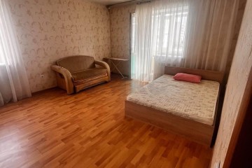 Фото №1: 1-комнатная квартира 50 м² - Краснодар, мкр. Краевая Клиническая Больница, ул. 1 Мая, 288