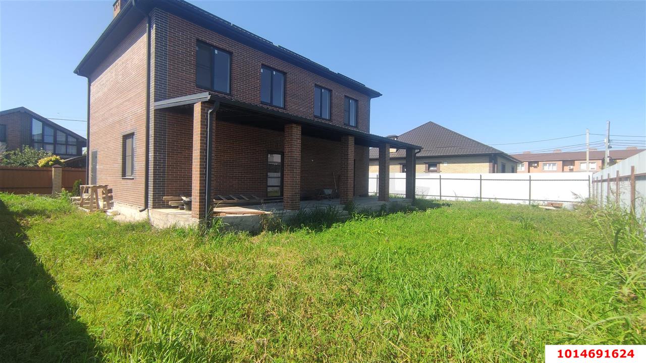 Фото №3: Дом 246 м² + 5.6 сот. - Российский, мкр. Прикубанский внутригородской округ, ул. Витебская, 45