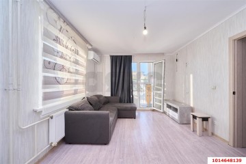 Фото №1: 1-комнатная квартира 37 м² - Краснодар, мкр. Почтовый, ул. имени Валерия Гассия, 19