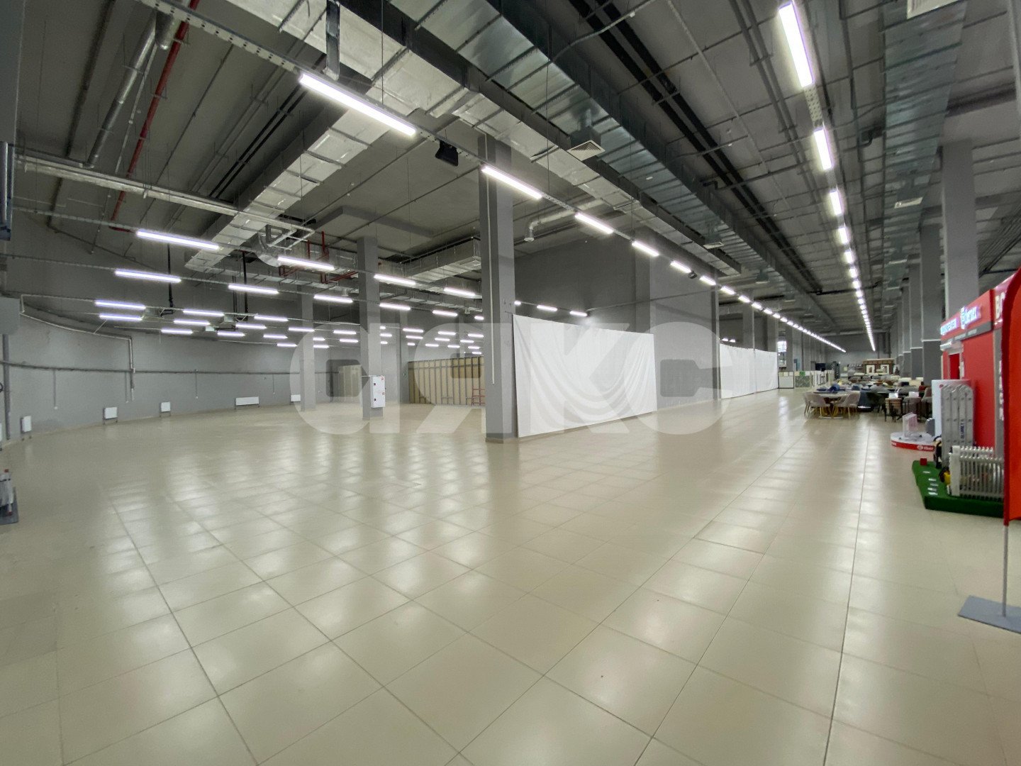Фото №8: Коммерция 450 м² - Ростов-на-Дону, Ленинский, пр-кт Сиверса, 23