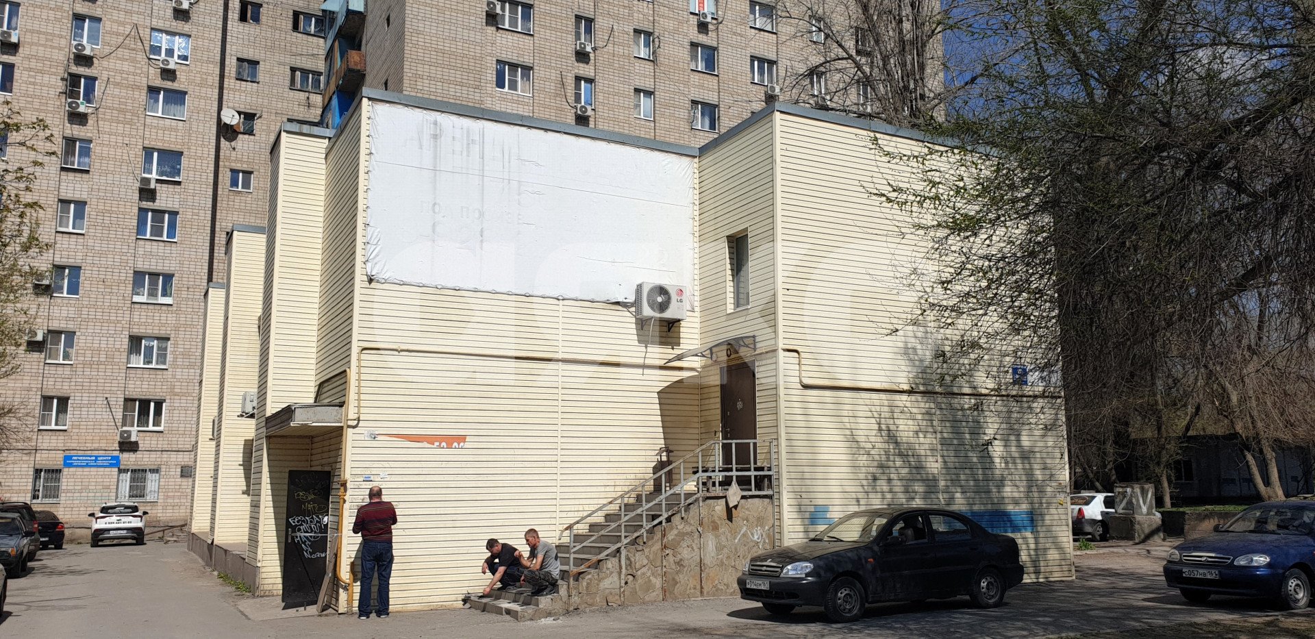 Фото №3: Коммерция 740 м² - Ростов-на-Дону, Чкаловский, ул. Штахановского, 24