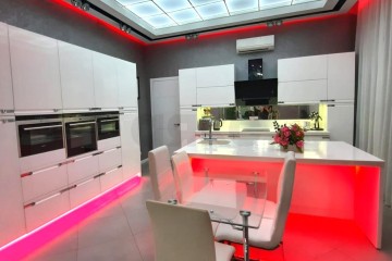 Фото №1: Дом 684 м² - Краснодар, ж/р Новознаменский, ул. Демидовская, 39