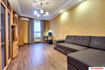 Фото №1: 1-комнатная квартира 49 м² - Краснодар, мкр. имени Маршала Жукова, ул. Александра Покрышкина, 2/2