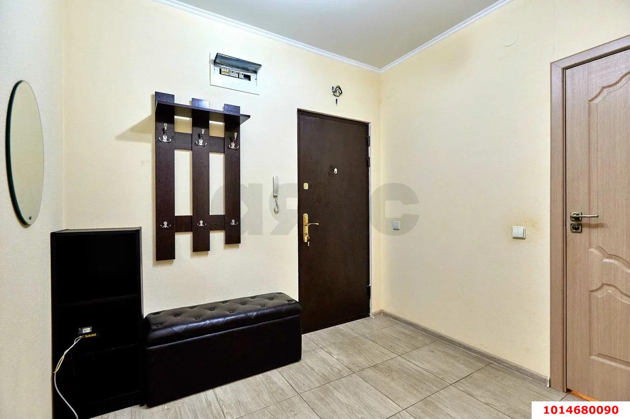 Фото №8: 1-комнатная квартира 49 м² - Краснодар, имени Маршала Жукова, ул. Александра Покрышкина, 2/2