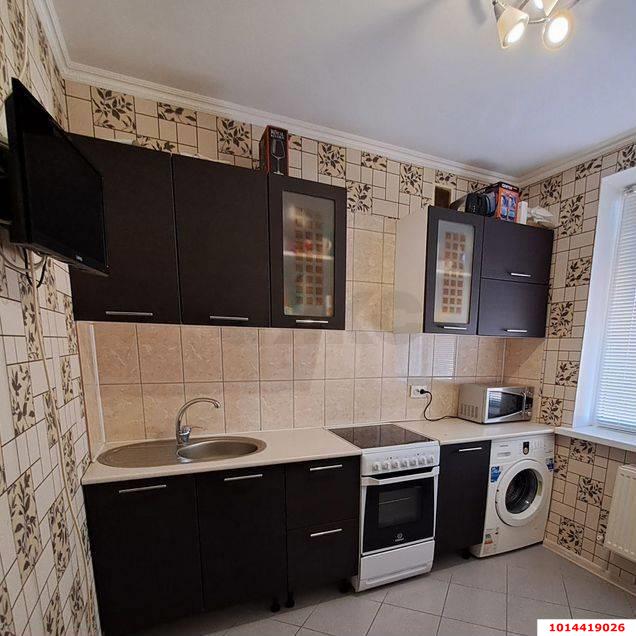 Фото №3: 1-комнатная квартира 37 м² - Российский, Прикубанский внутригородской округ, ул. Тверская, 15