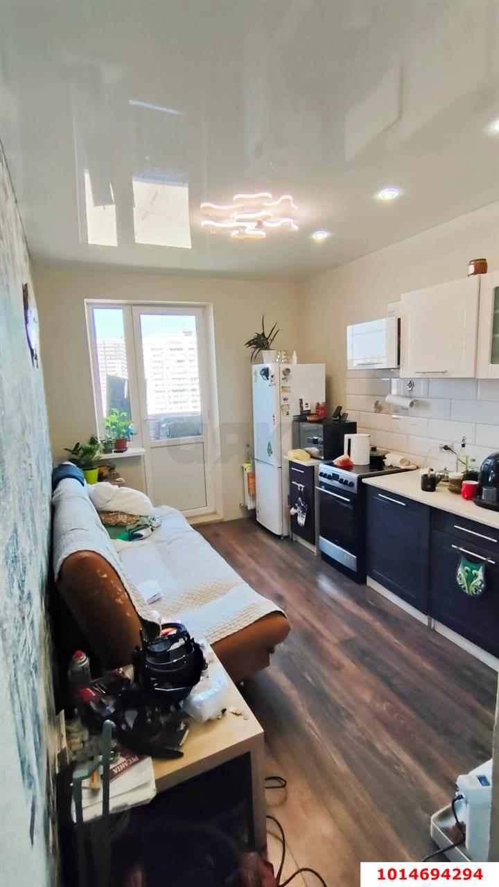 Фото №2: 1-комнатная квартира 33 м² - Краснодар, имени Петра Метальникова, ул. Петра Метальникова, 3/1к2