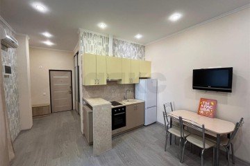 Фото №3: 2-комнатная квартира 45 м² - Краснодар, мкр. Центральный, ул. Щорса, 3