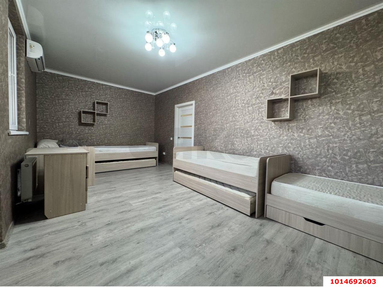 Фото №3: 3-комнатная квартира 140 м² - Краснодар, ЖК Барселона, Прикубанский внутригородской округ, жилой комплекс Барселона, мкр. Восточно-Кругликовский, ул. имени 40-летия Победы, 97