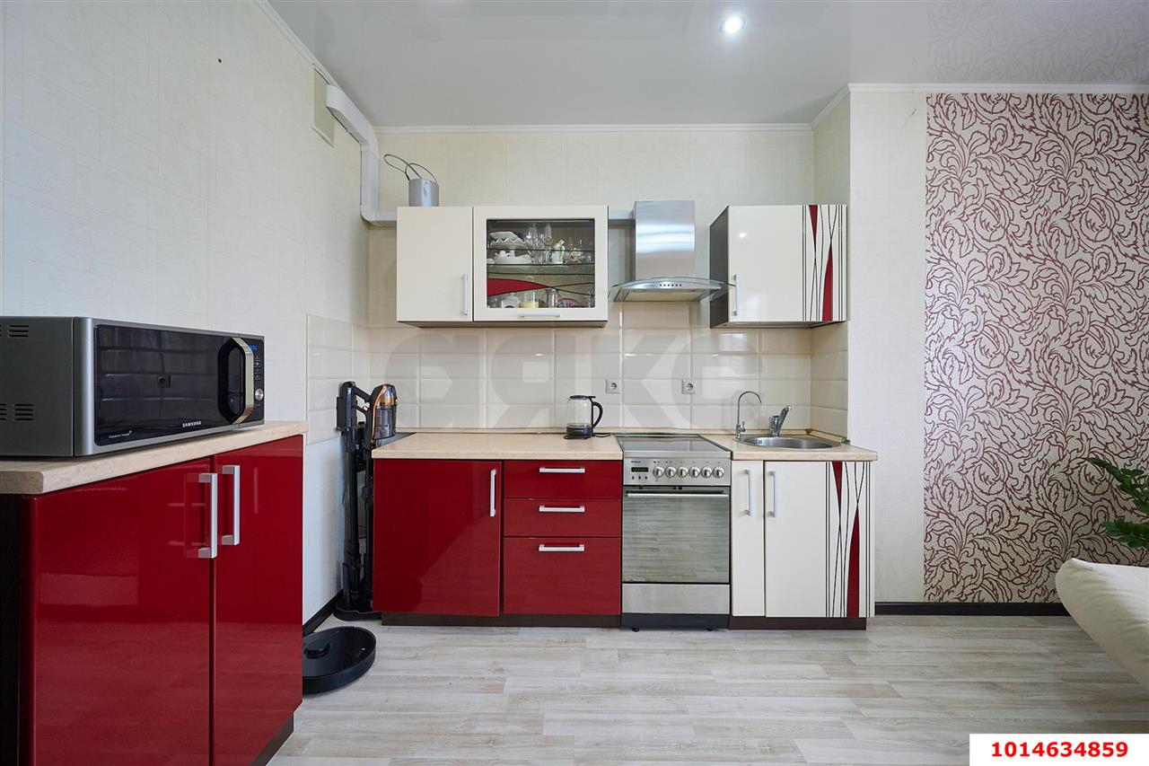 Фото №10: 2-комнатная квартира 76 м² - Краснодар, Восточно-Кругликовский, ул. им. Героя Яцкова И.В., 10