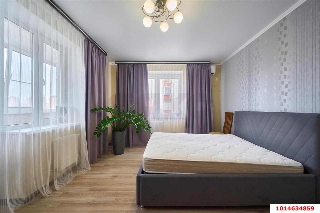 Фото №3: 2-комнатная квартира 76 м² - Краснодар, Восточно-Кругликовский, ул. им. Героя Яцкова И.В., 10