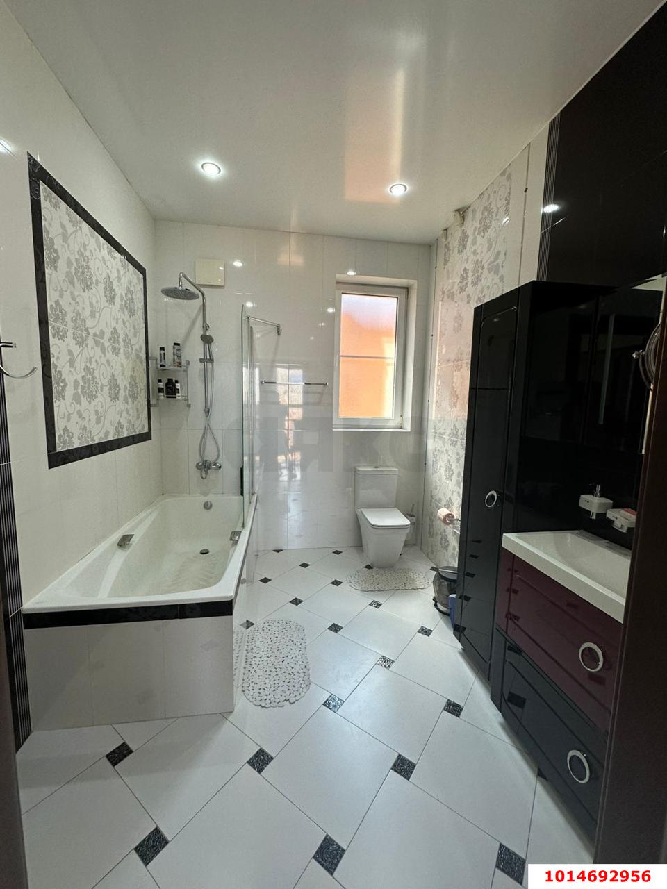 Фото №19: Дом 217 м² + 4.5 сот. - Краснодар, Прикубанский внутригородской округ, Завод Радиоизмерительных Приборов, п. Калинино, ул. Астраханская, 17