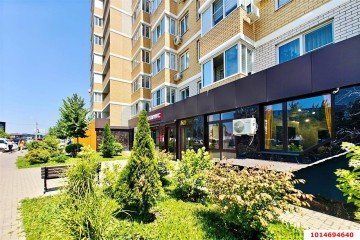 Фото №1: Торговое помещение 85 м² - Краснодар, мкр. Светлоград, ул. Красных Партизан, 1/4к4