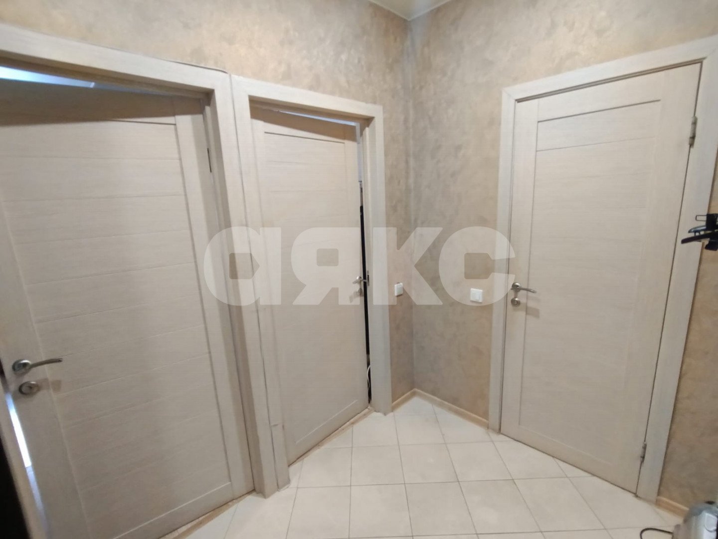 Фото №3: 1-комнатная квартира 38 м² - Сочи, Мамайка, ул. Волжская, 34