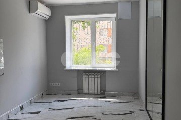 Фото №3: Коммерция 108 м² - Мариуполь, р. Центральный, пр-кт Ленина