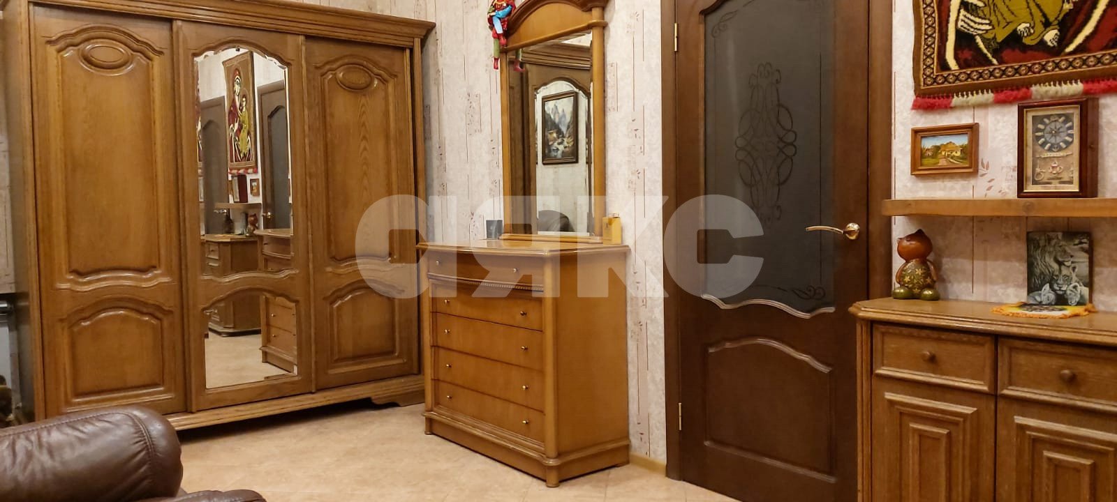 Фото №2: Коттедж 177 м² + 9 сот. - Царицын, квартал Царицын-2, ул. Киевская