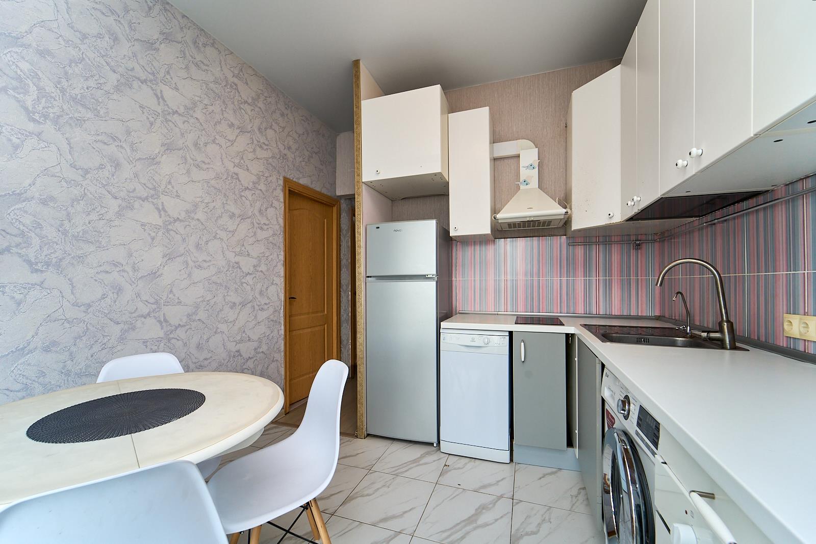 Фото №4: 2-комнатная квартира 40 м² - Краснодар, Прикубанский внутригородской округ, Музыкальный, мкр. Завод Радиоизмерительных Приборов, ул. имени С.В. Рахманинова, 32